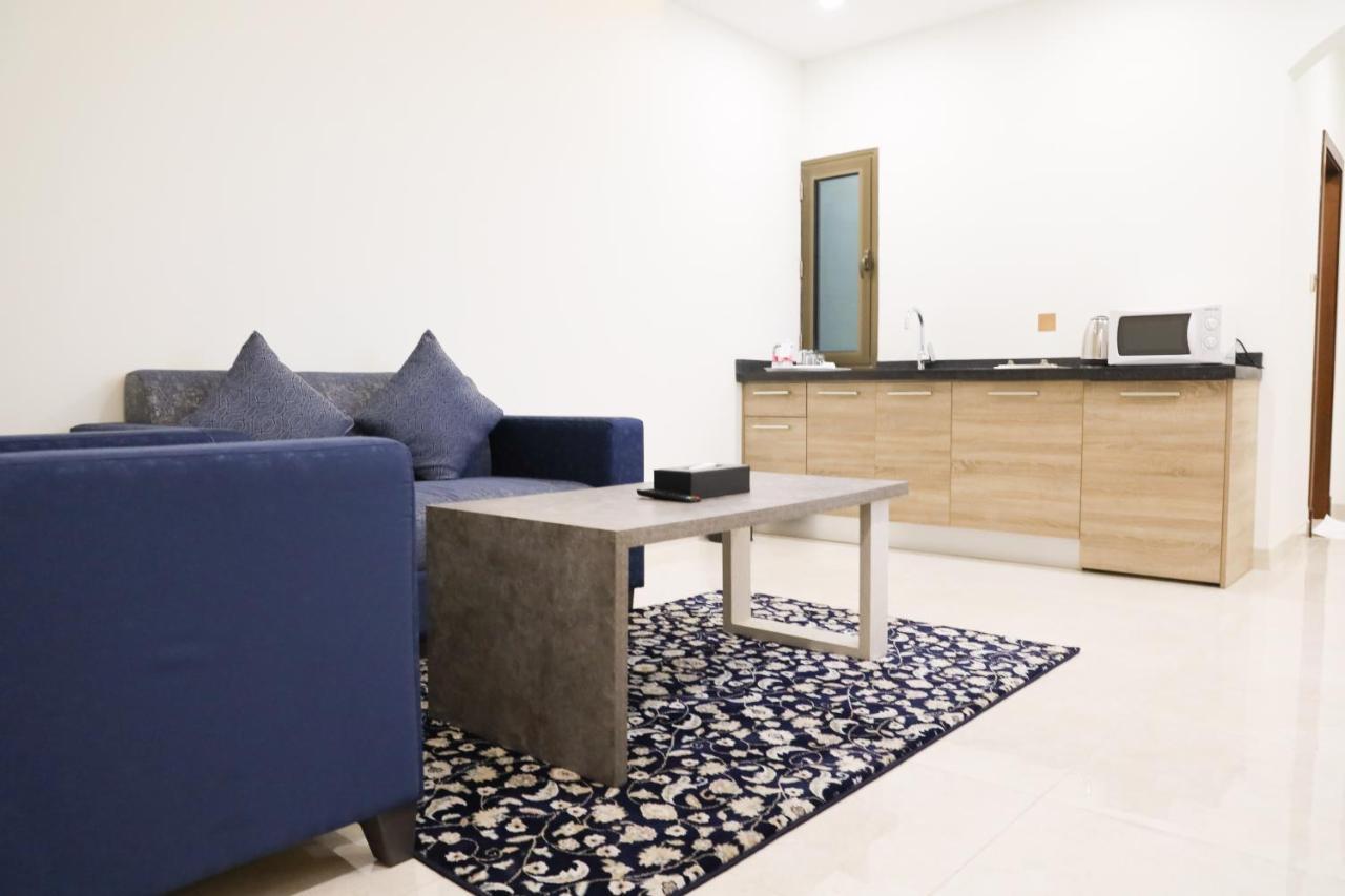مبيت الخبر للأجنحة الفندقية Al Khobar Exterior photo
