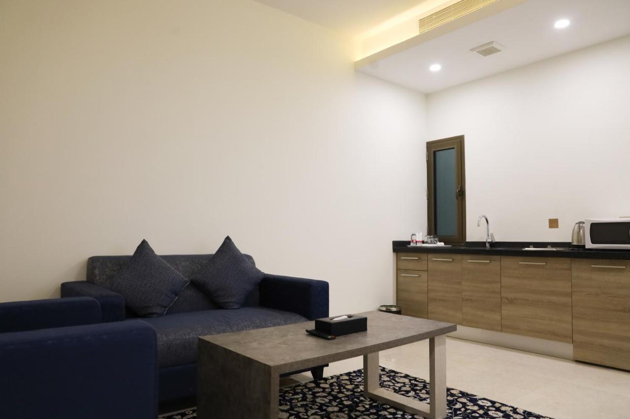 مبيت الخبر للأجنحة الفندقية Al Khobar Exterior photo