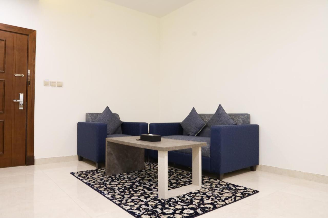 مبيت الخبر للأجنحة الفندقية Al Khobar Exterior photo